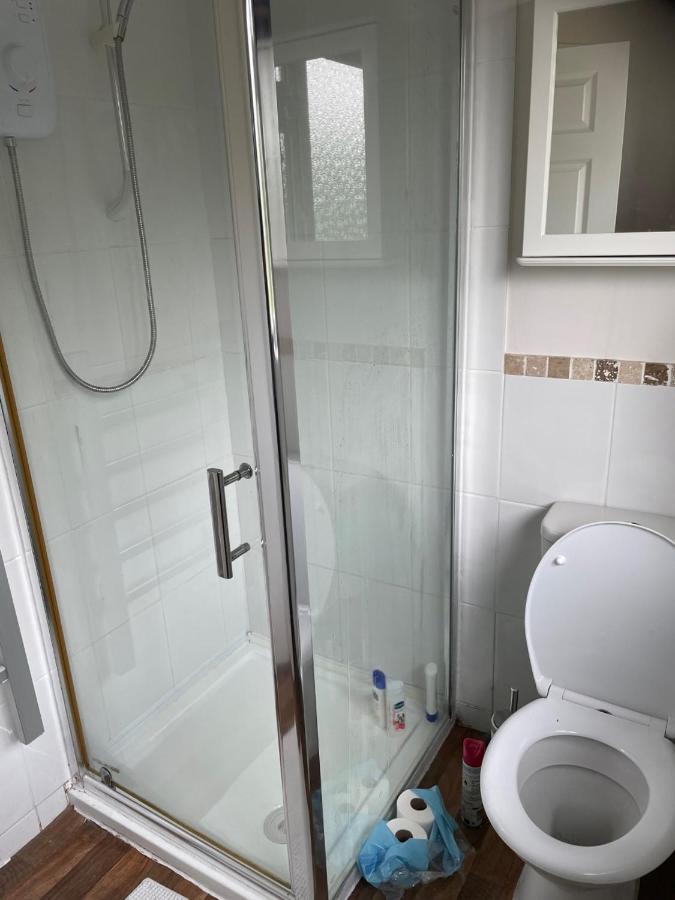 Villa 5 Bed House, 32 Tutbury Avenue, Cannon Park, Coventry, Cv4 7Bj Exterior foto